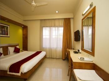 Oyo Rooms Indiranagar 100 Ft Road Bangalore Buitenkant foto